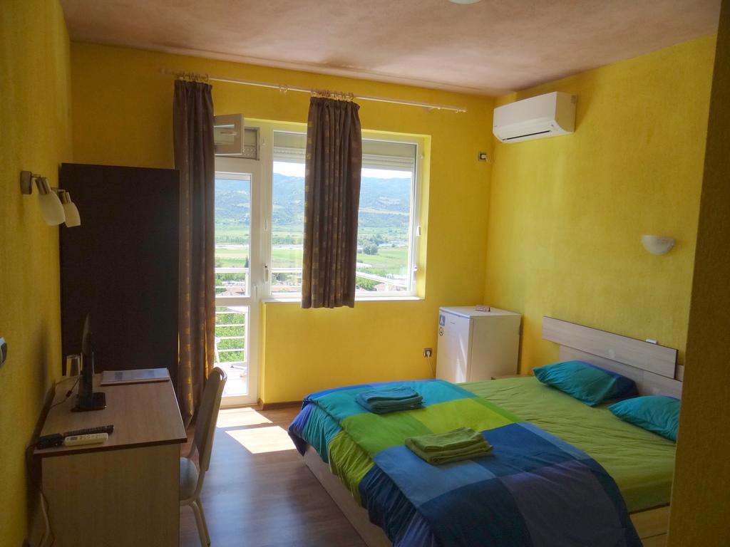 Guestrooms Struma Dolinata Strumyani Bagian luar foto