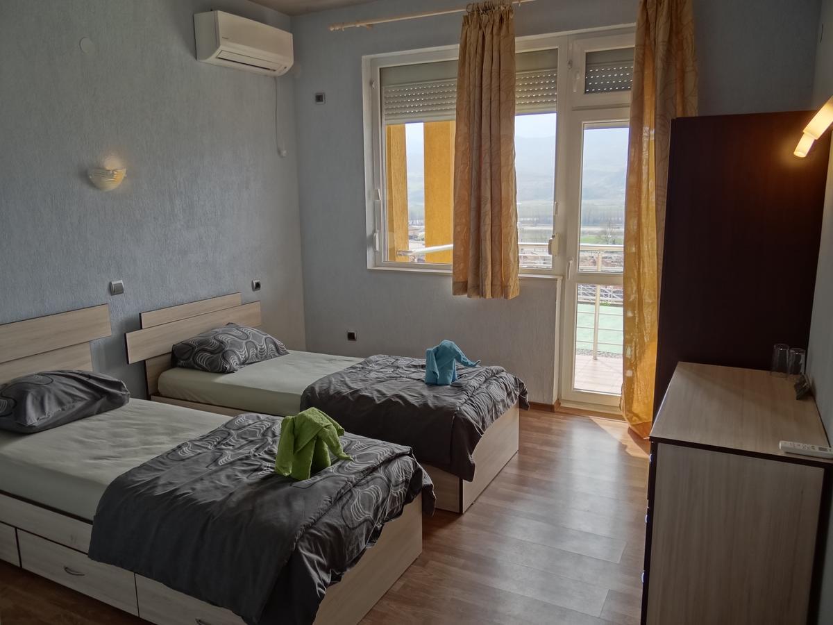 Guestrooms Struma Dolinata Strumyani Bagian luar foto